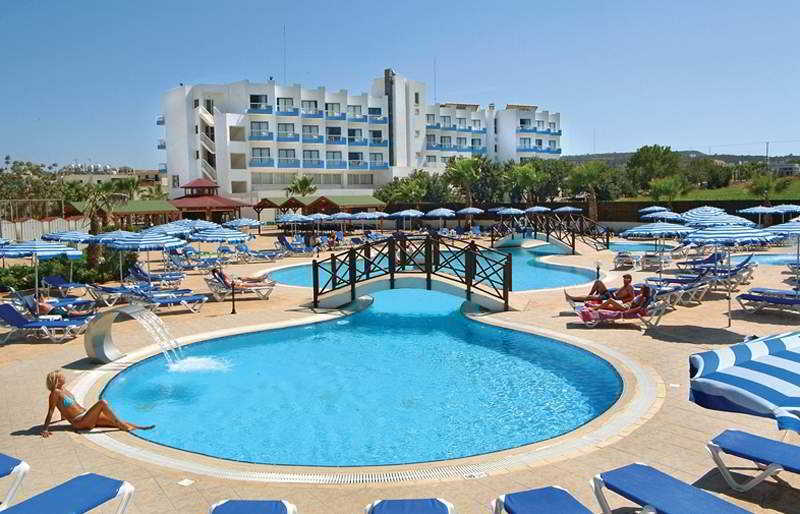 Polycarpia Hotel Pernera Εξωτερικό φωτογραφία